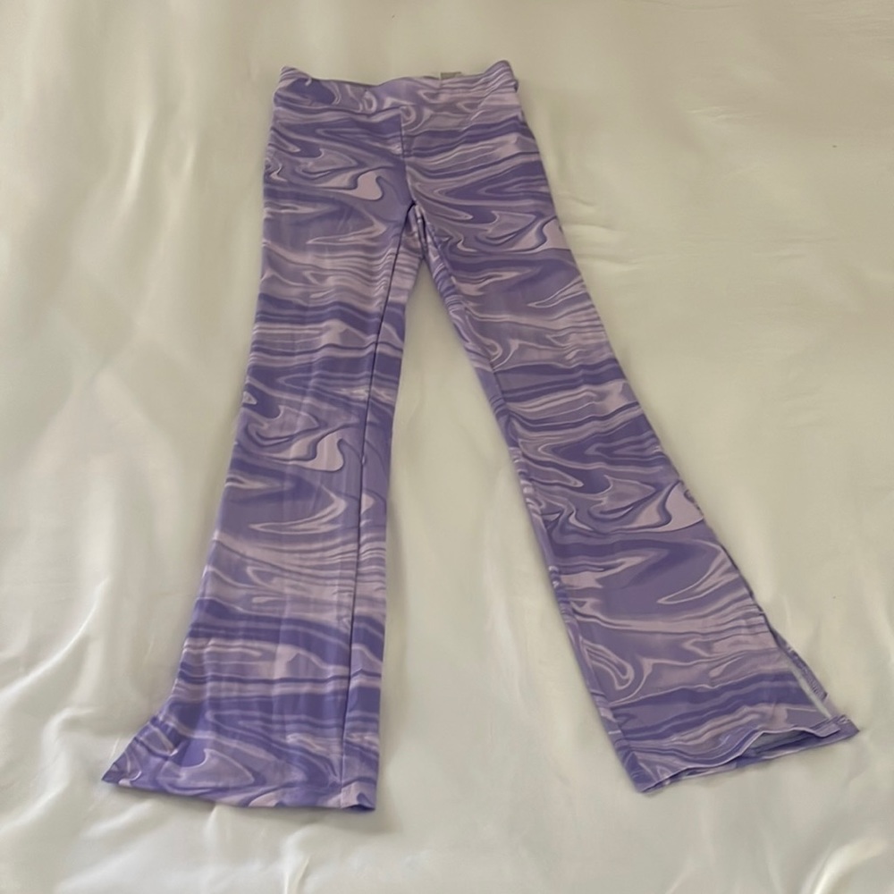 Kids purple print flare leggings